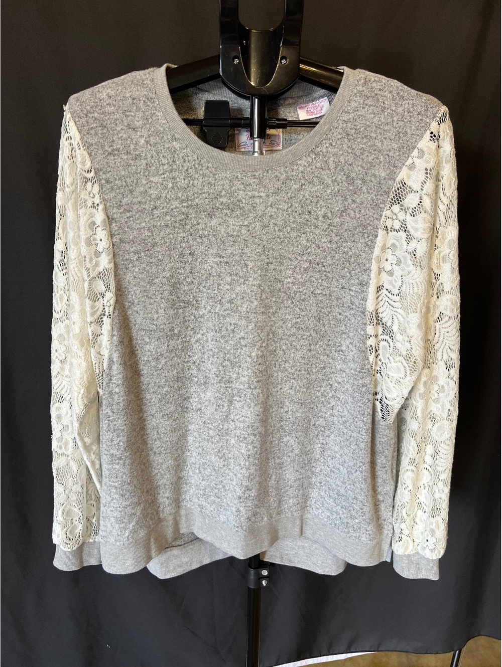 Panhandle XL Gray Sweater with Lace Sleeves